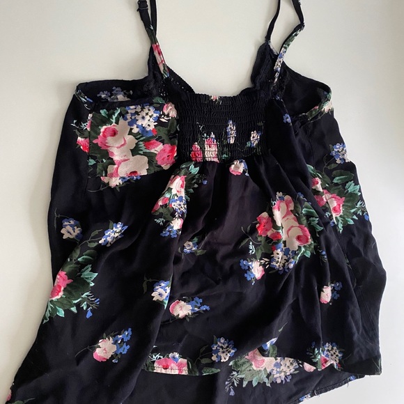 womens tank top - Picture 3 of 3